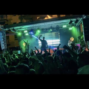 Ledscherm Zeeland in gebruik tijdens een